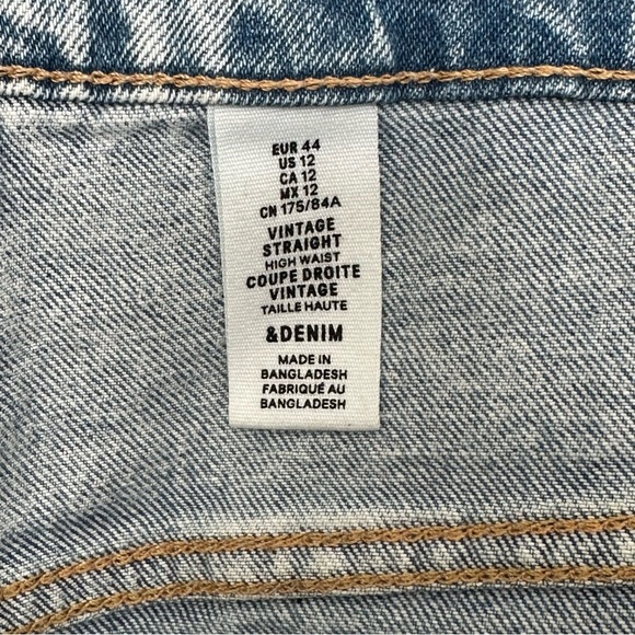 H&M Light Blue Distressed high rise Women Jeans size 12 - Picture 5 of 5